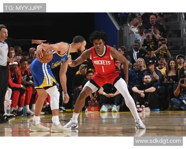 勇士与火箭精彩对决录像回顾29日比赛全程分析与亮点集锦