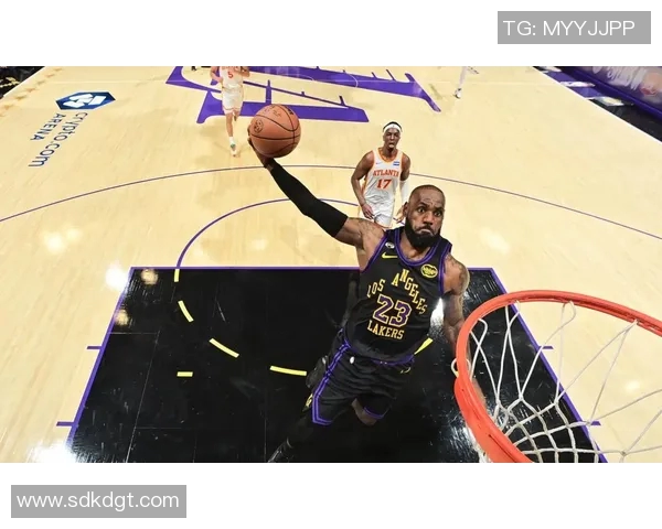 湖人对阵篮网深圳精彩集锦回顾全场高光时刻与精彩瞬间分享