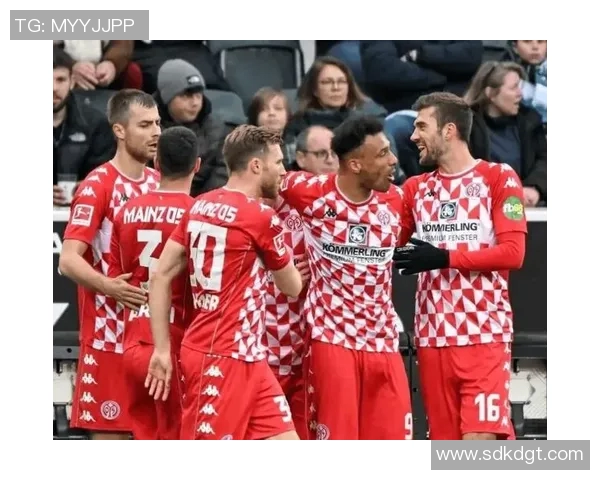 科隆主场迎战美因茨05双方争夺关键积分的精彩对决